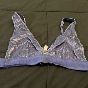 PINK velvet brallete ✨ 5x$25 ✨